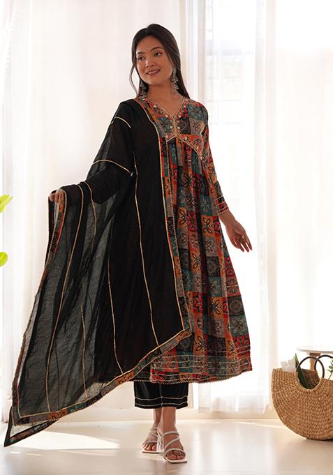 Multicolour Embroidered Chanderi Kurta Set