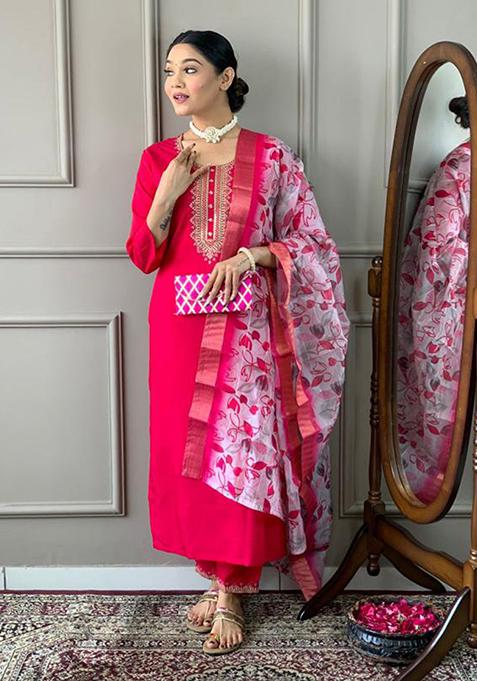 Red Embroidered Chanderi Silk Kurta Set