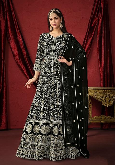 Black Embroidered Georgette Kurta Set