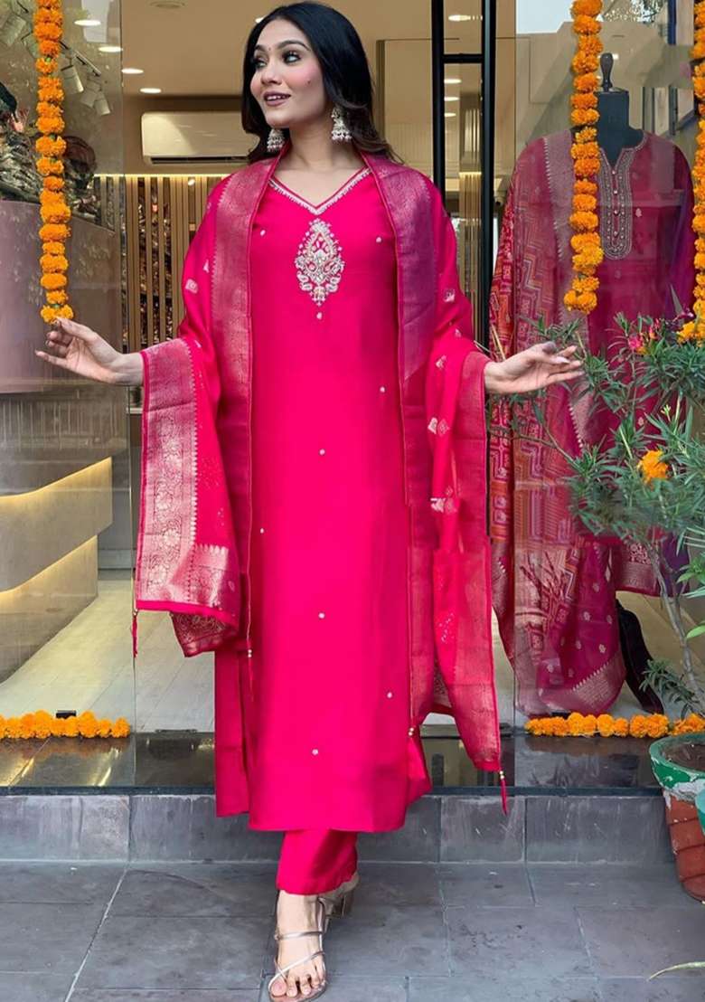 Rani Pink Embroidered Chanderi Straight Kurta Set - Indya