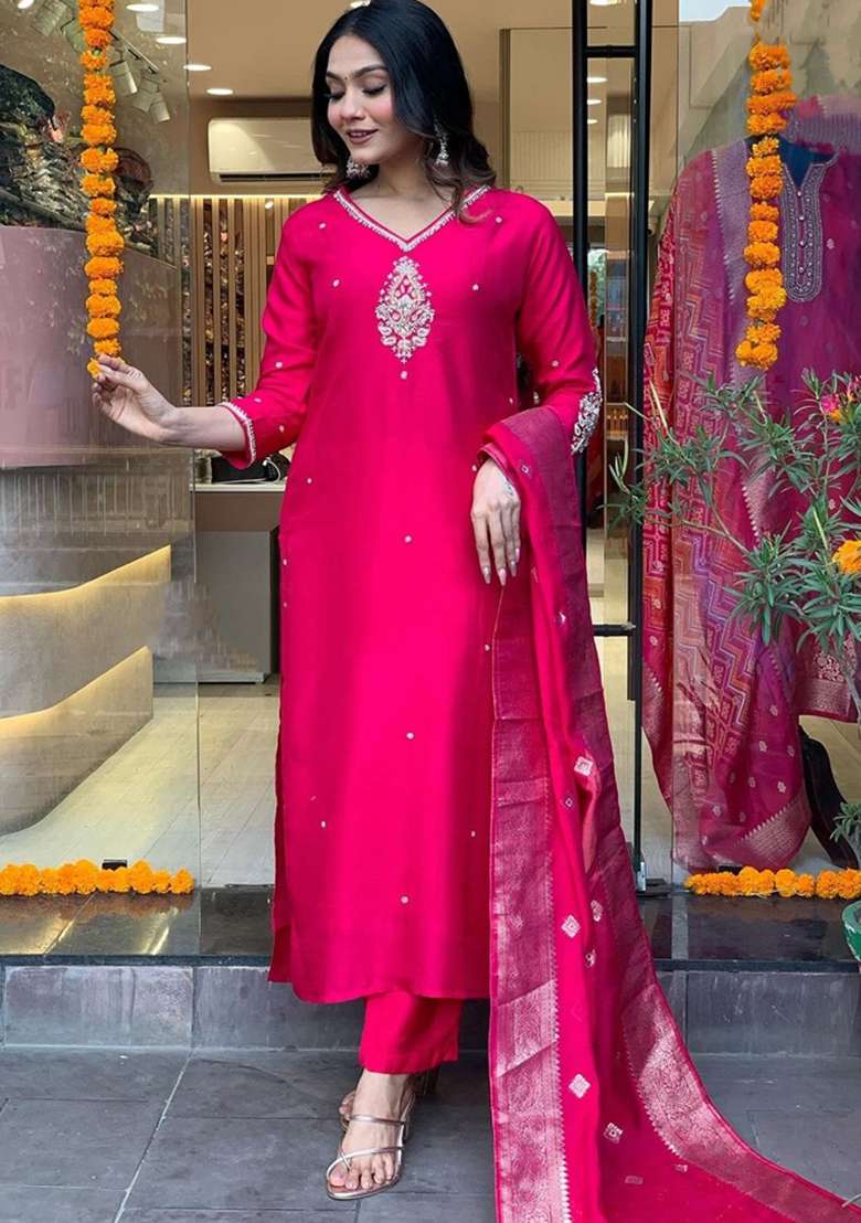 Rani Pink Embroidered Chanderi Straight Kurta Set - Indya