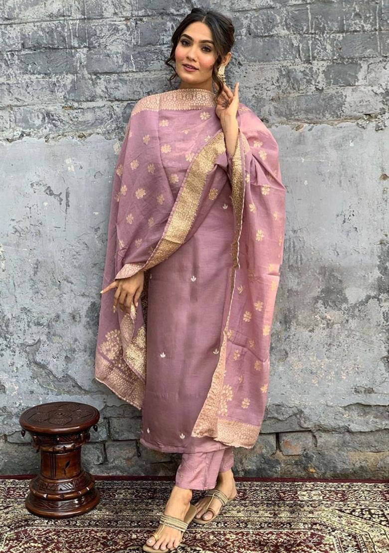 Onion Pink Embroidered Viscose Kurta Set