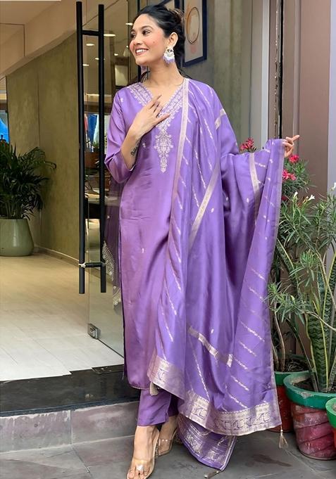 Lavender Embroidered Viscose Kurta Set