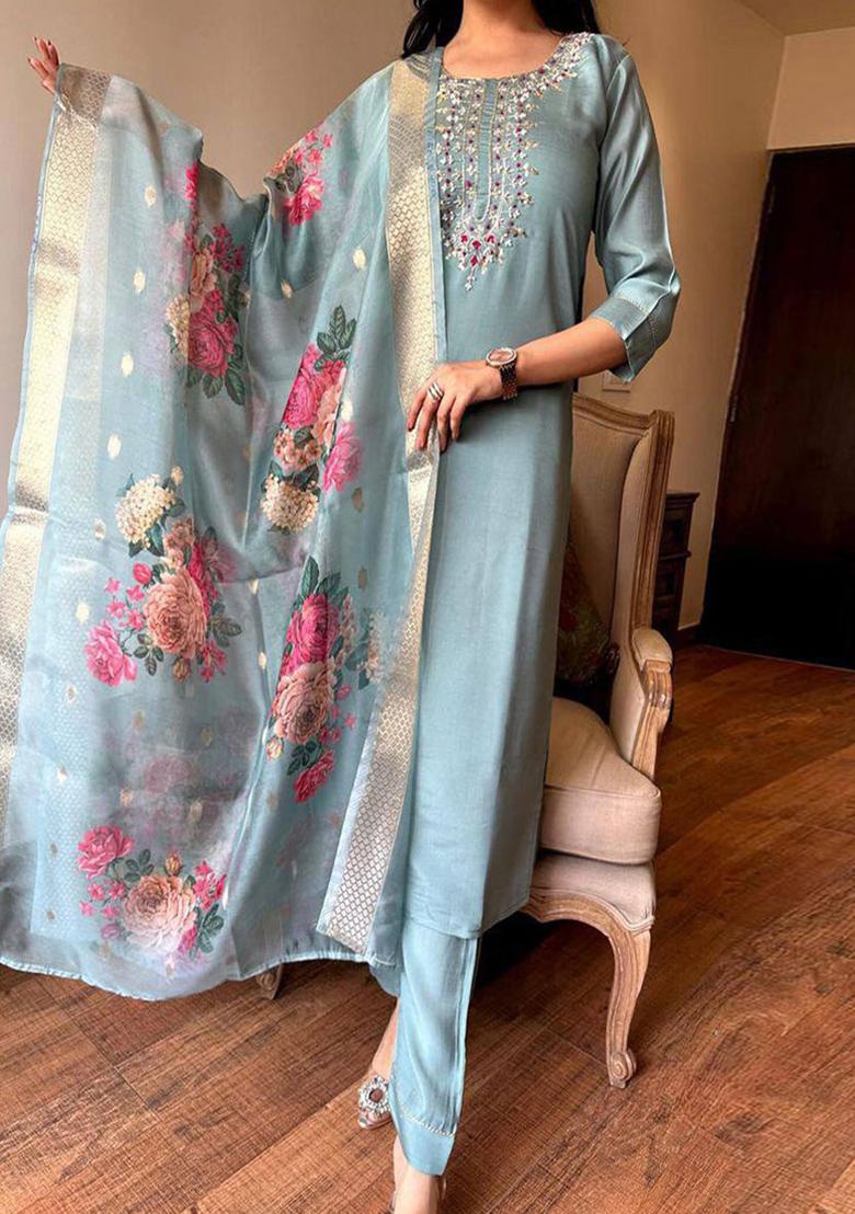 Grey Embroidered Viscose Kurta Set