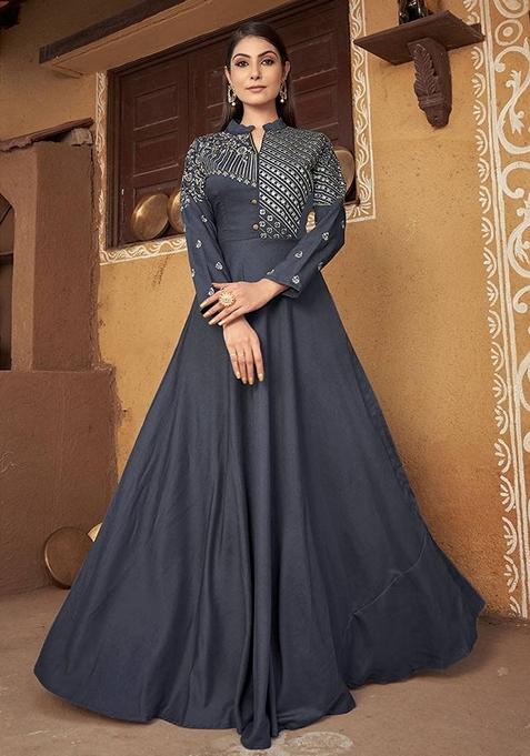 Latest design of gown for ladies best sale