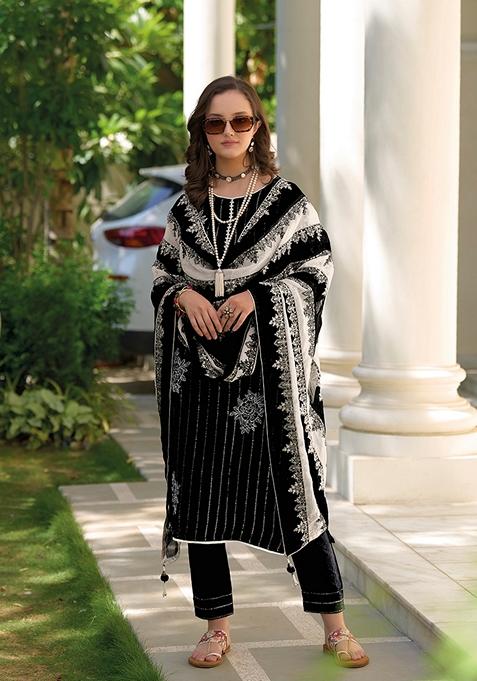 Black Embroidered Organza Kurta Set