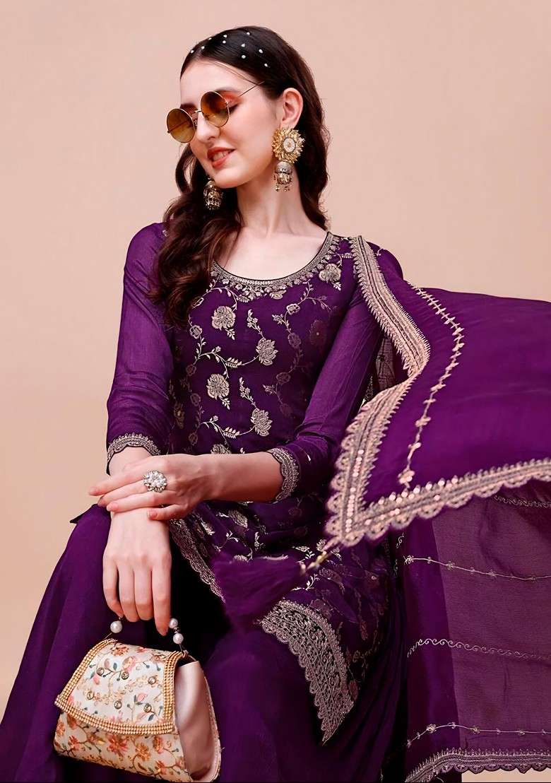 Lavender Embroidered Viscose Chinon Kurta Set - Indya