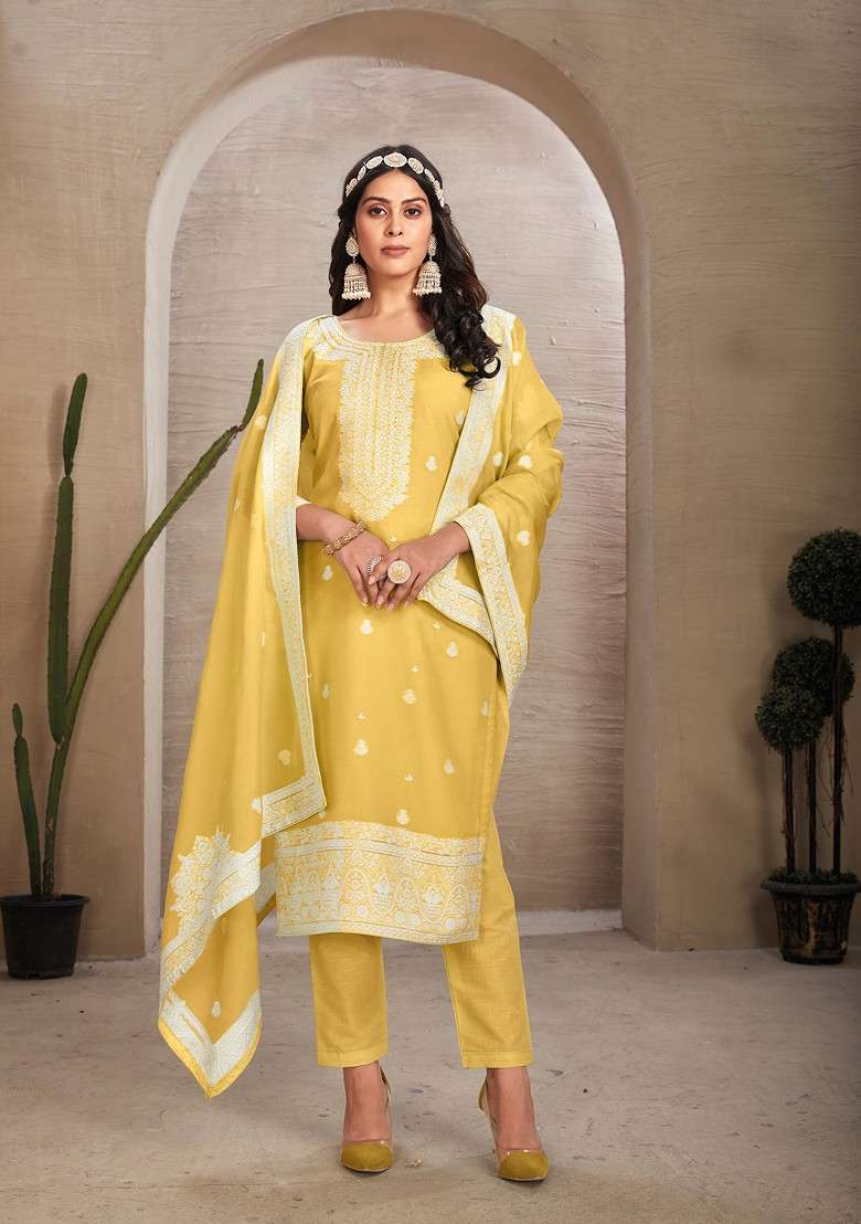 Yellow Hand Embroidered Organza Kurta Set - Indya