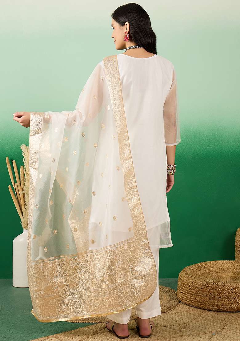 White Hand Embroidered Organza Kurta Set - Indya