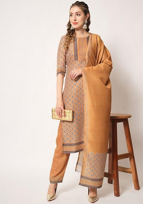 Yellow Embroidered Muslin Kurta Set