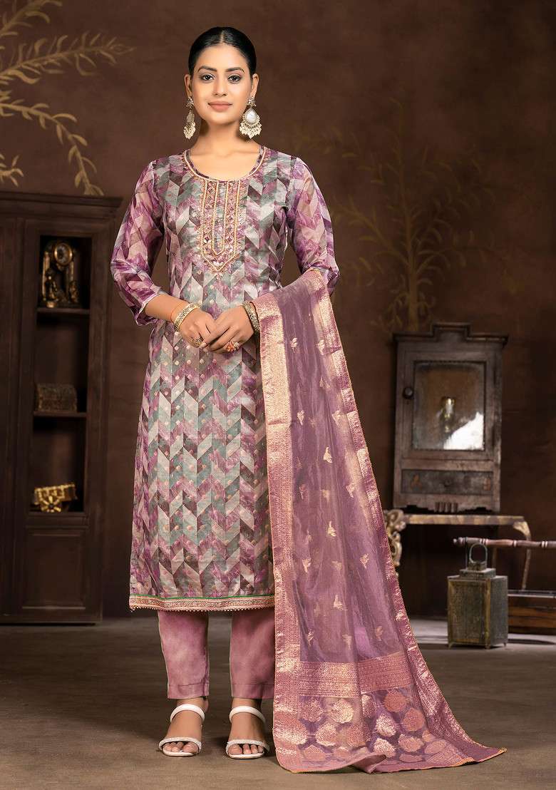Pink Hand Embroidered Organza Kurta Set - Indya