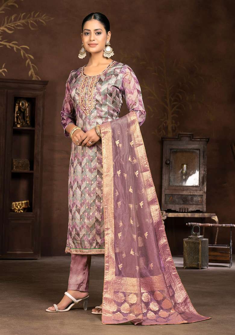 Pink Hand Embroidered Organza Kurta Set - Indya