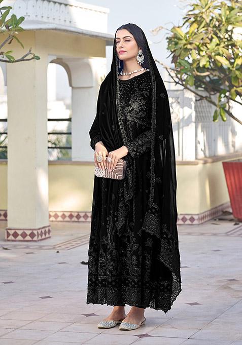 Black Thread Embroidered Georgette Kurta Set