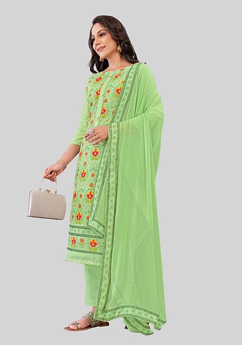Green Embroidered Chanderi Silk Kurta Set