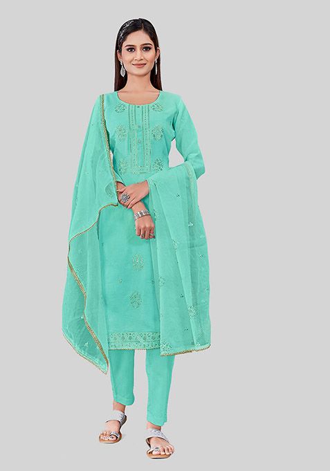 Turquoise Embroidered Chanderi Silk Kurta Set