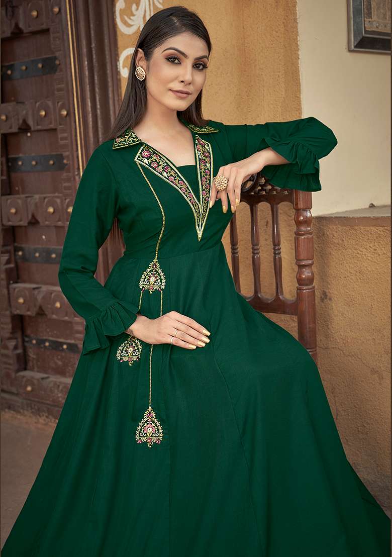 Green Thread Embroidered Muslin Kurta Set - Indya