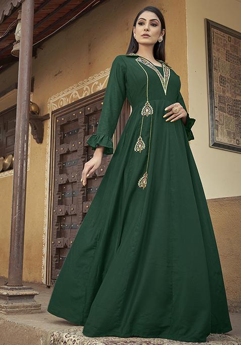 Green Thread Embroidered Muslin Kurta Set