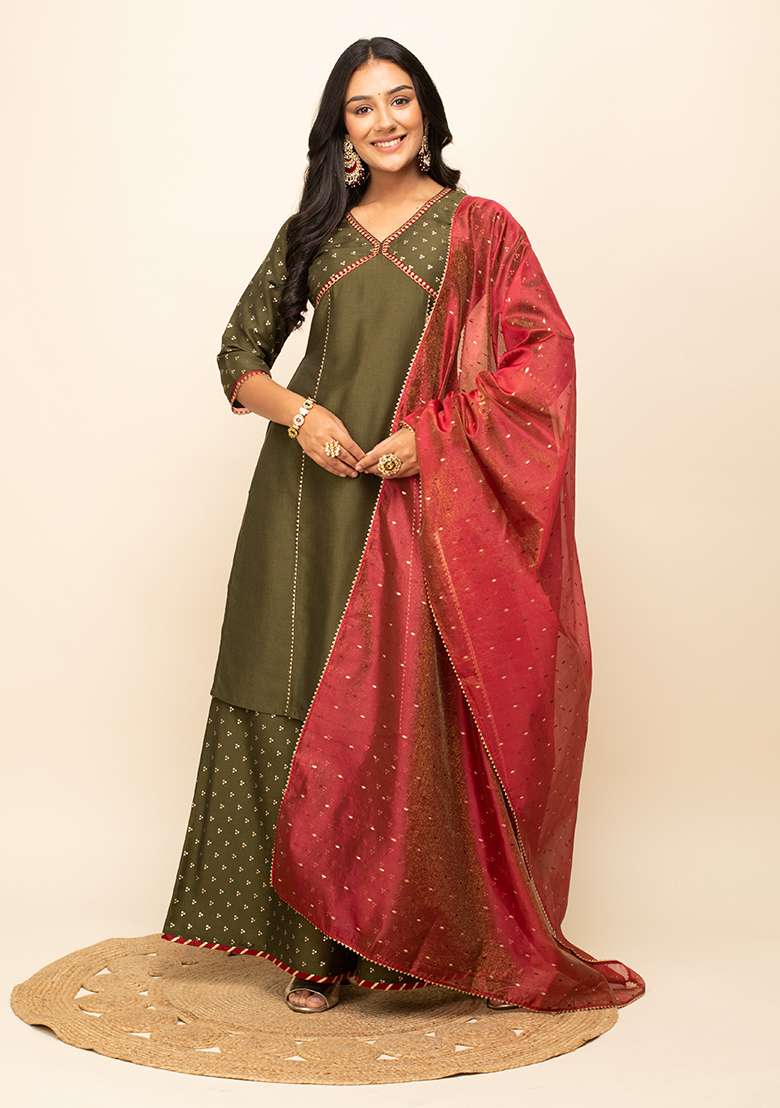 Green Solid Silk Blend Kurta Set - Indya