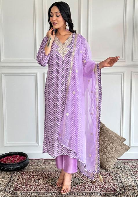 Lavender Thread Work Crepe Kurta Set