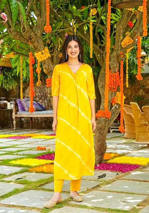 Yellow Lehariya Printed Chiffon Kurta Set