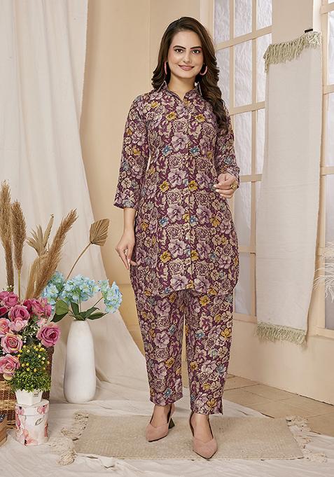 Multicolour Abstract Print Rayon Kurta Set