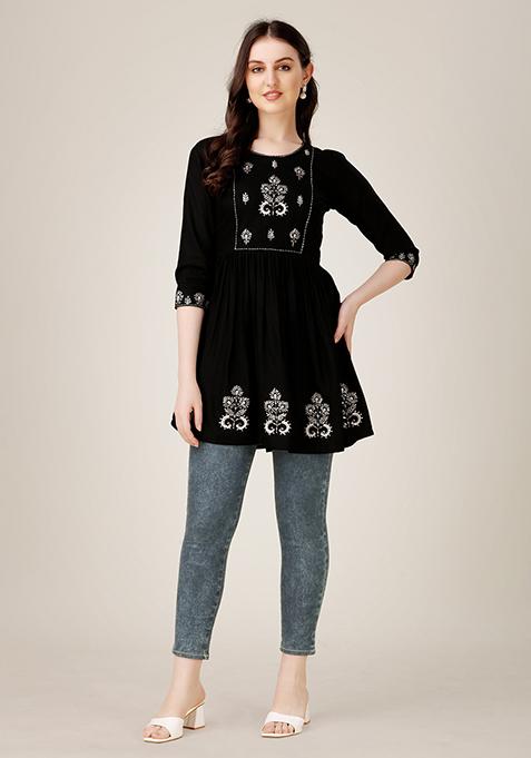 Black Resham Embroidered Rayon Kurta