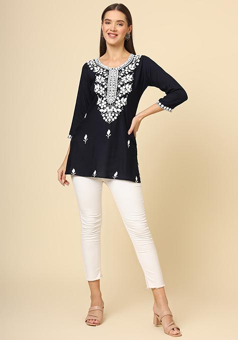 Black Resham Embroidered Rayon Kurta