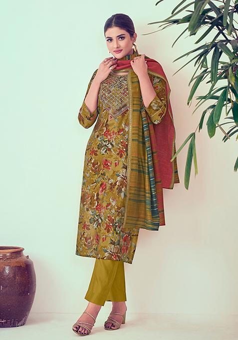 Green Abstract Print Chanderi Kurta Set