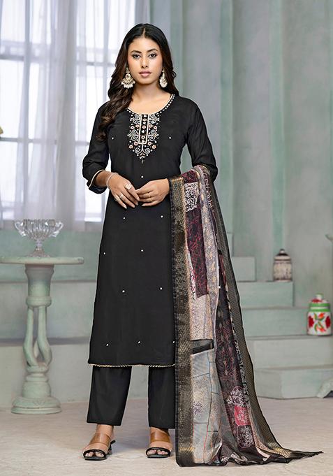 Black Resham Embroidered Rayon Kurta Set