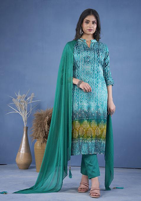 Green Abstract Print Art Silk Kurta Set