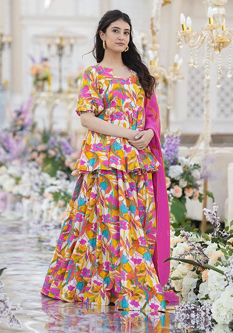 Multicolour Abstract Print Cotton Kurta Set