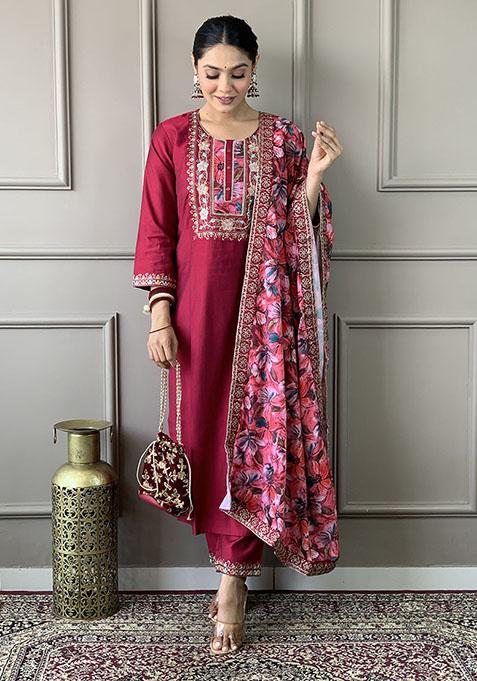 Red Abstract Print Chanderi Kurta Set