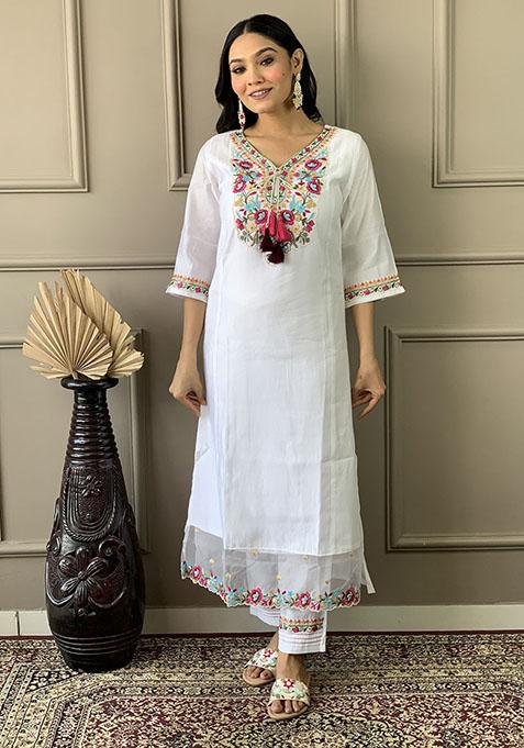Off White Abstract Print Chanderi Kurta Set