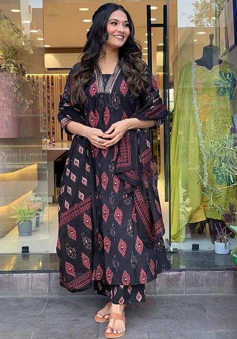 Black Abstract Print Blended Cotton Kurta Set