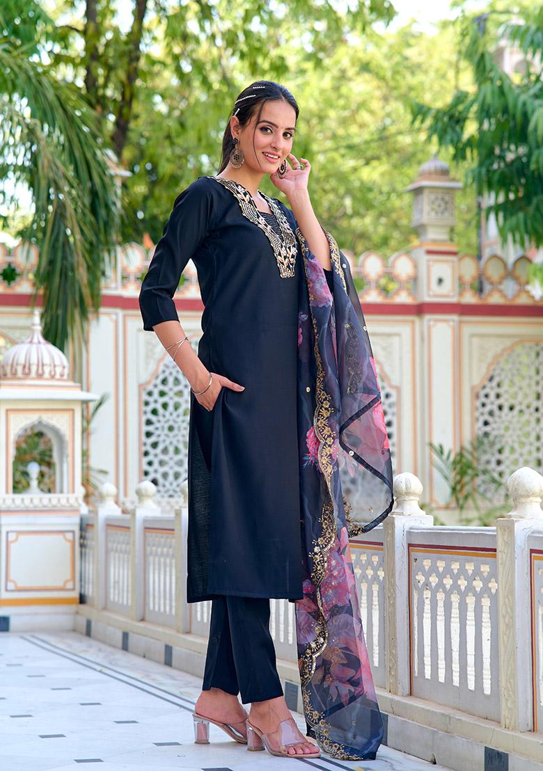 Black Abstract Print Chanderi Kurta Set