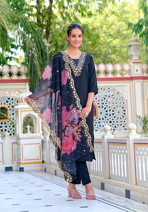 Black Abstract Print Chanderi Kurta Set