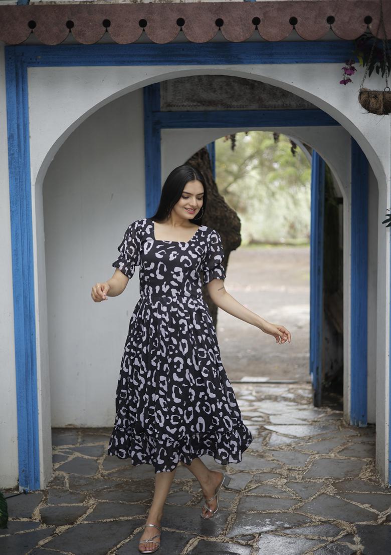Black Printed Georgette Kurta - Indya
