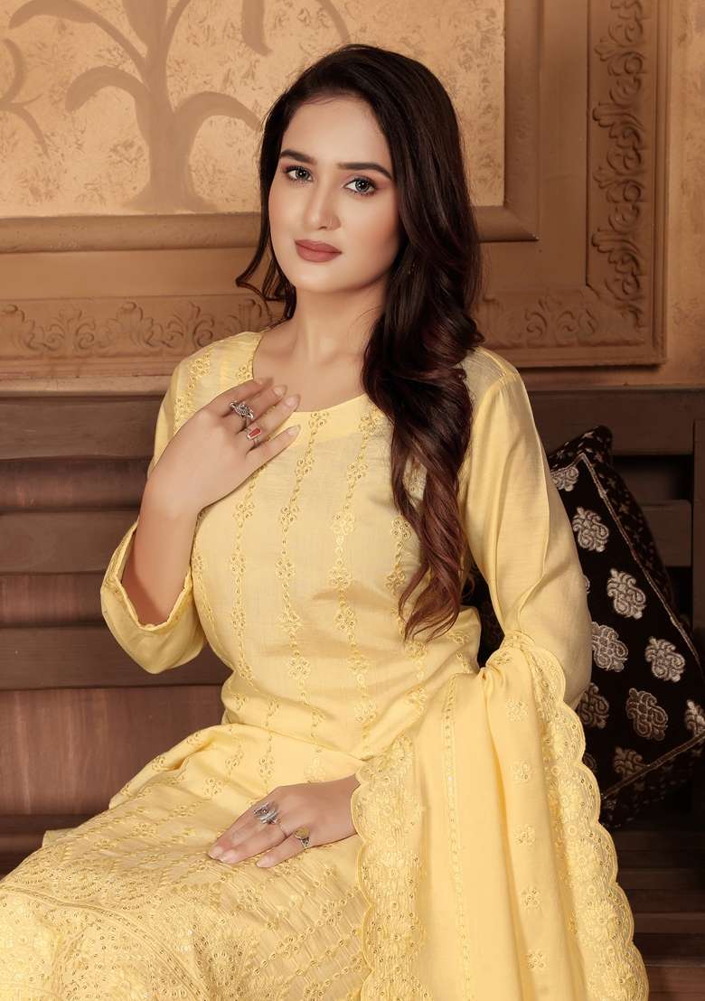 Yellow Embroidered Chanderi Kurta Set - Indya
