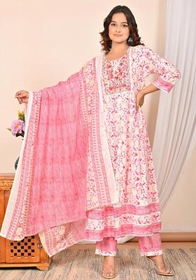 Pink Embroidered Rayon Cotton Kurta Set