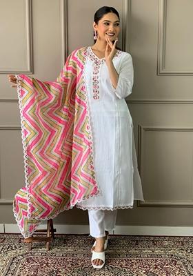 White Embroidered Viscose Chanderi Kurta Set