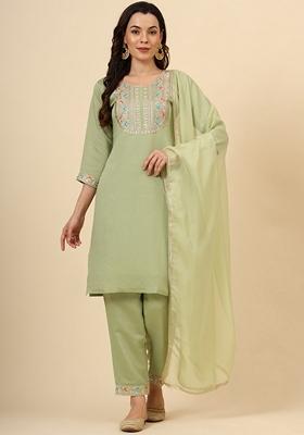 Green Embroidered Silk Blend Kurta Set