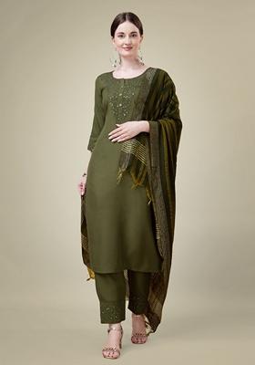 Mehendi Embroidered Cotton Blend Kurta Set