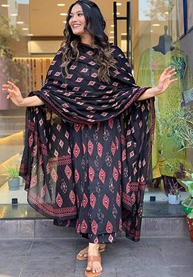 Black Embroidered Cotton Blend Kurta Set