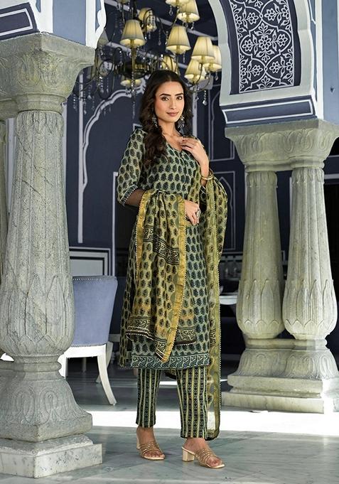 Green Printed Chanderi Silk Kurta Set