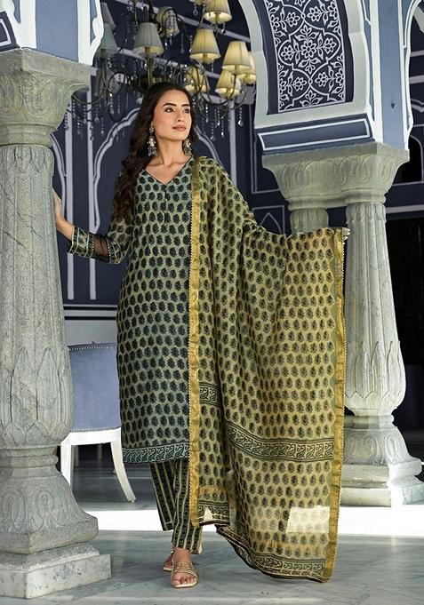 Green Printed Chanderi Silk Kurta Set