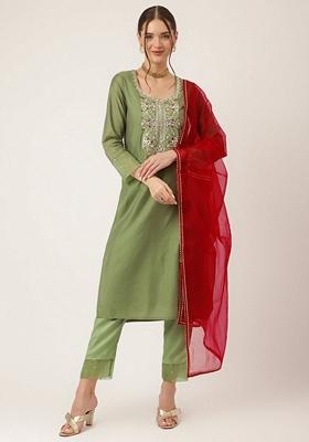Green Embroidered Chanderi Silk Kurta Set