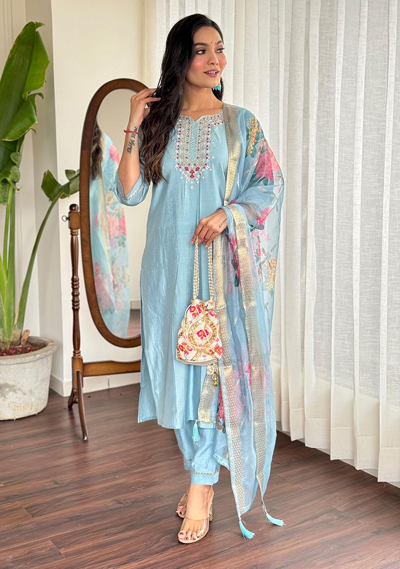 Grey Embroidered Chanderi Viscose Kurta Set