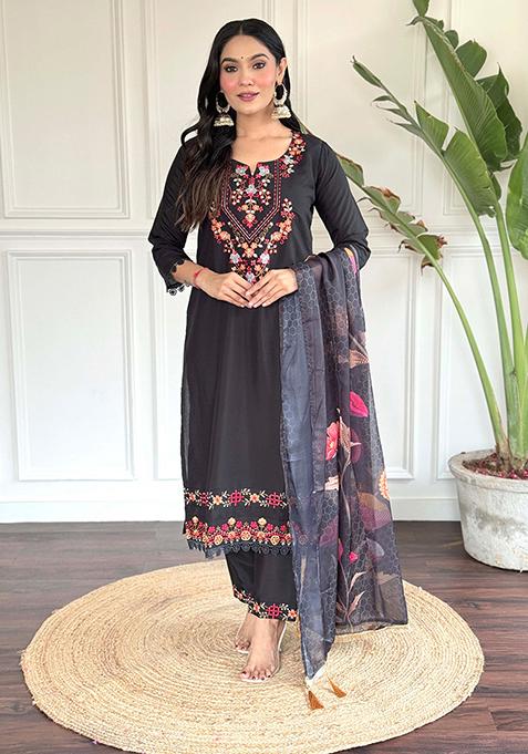 Black Thread Embroidered Chanderi Kurta Set