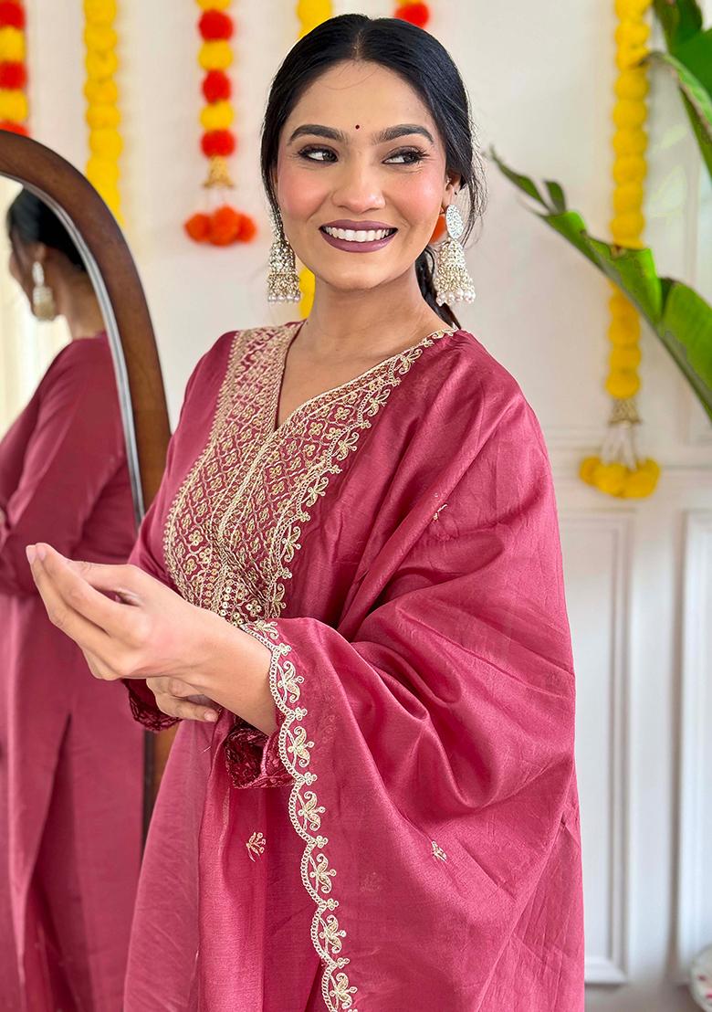 Dark Rose Thread Embroidered Viscose Kurta Set
