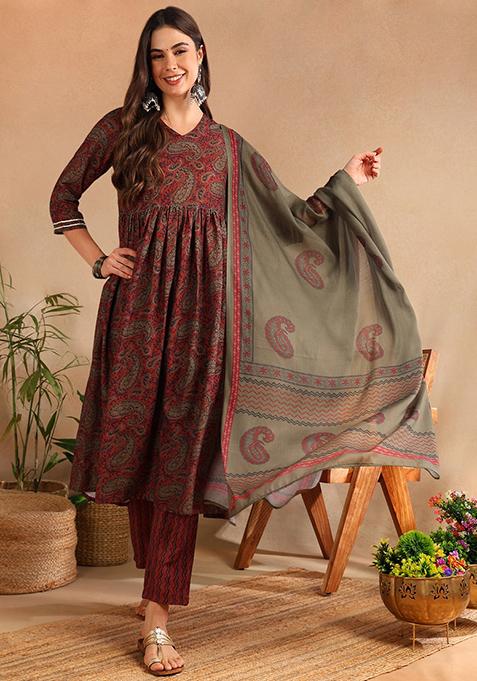 Red Printed Cotton Blend Kurta Set